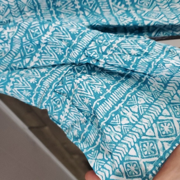 Blouse - Picture 4 of 8